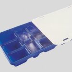 BANDEJA CUBITOS HIELO CON TAPA - 25X10CM