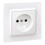 BASE ENCHUFE SIN TT EMPOTRAR BLANCO - SERIE 10