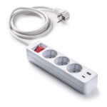 BASE MULTIPLE CON INTERRUPTOR BLANCA - 3 TOMAS+2USB 1,5MT