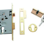 CERRADURA 2010P-50 ENTRADA 50MM CILINDRO 30/30MM