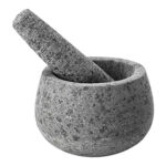 MORTERO COCINA CON MANO GRANITO CON MANO