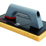 TALOCHA ESPONJA MANGO PLASTICO