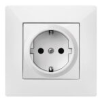 TOMA DE CORRIENTE 16A HABITAT15